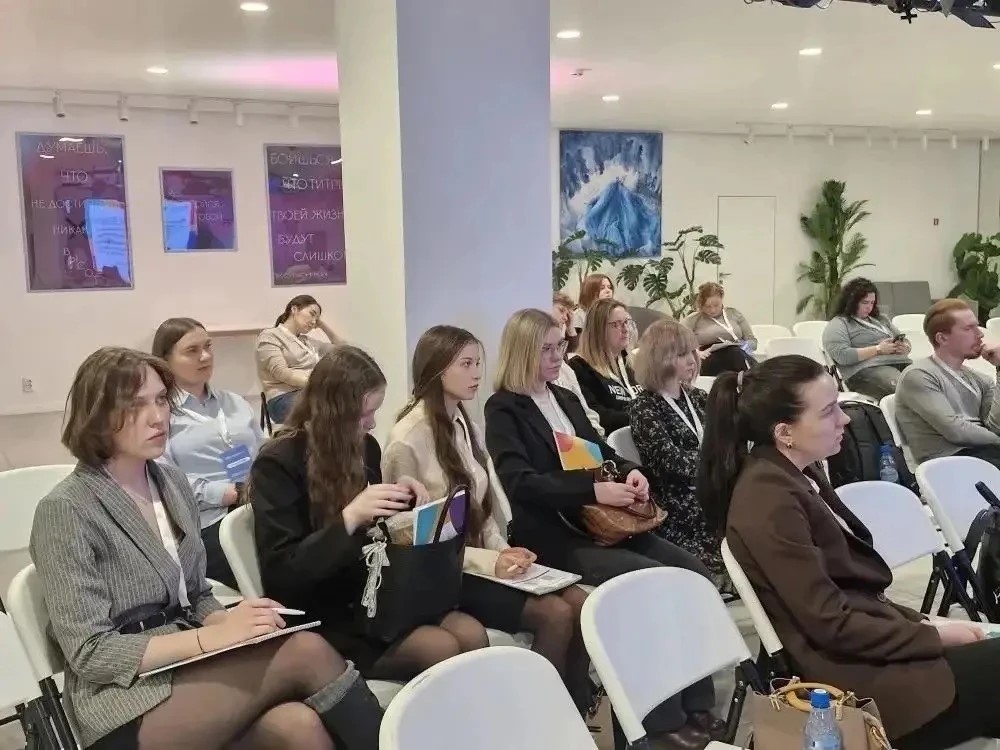 Образовательный интенсив для специалистов по профилактике социально-негативных явлений в молодежной среде!